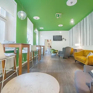 Dizzy Daisy Hostel Krakov